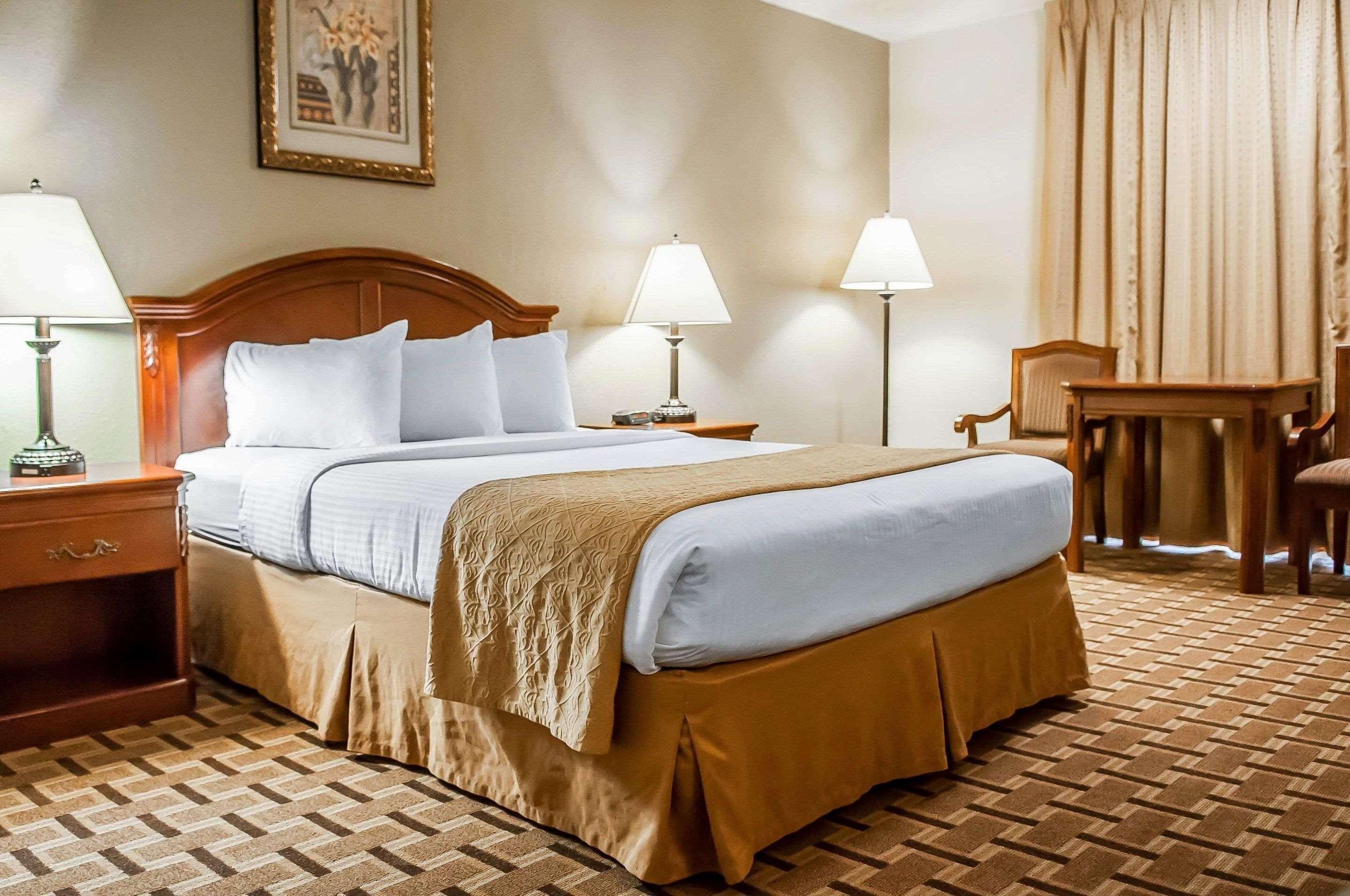 Hotel Inn Santa Fe Ngoại thất bức ảnh
