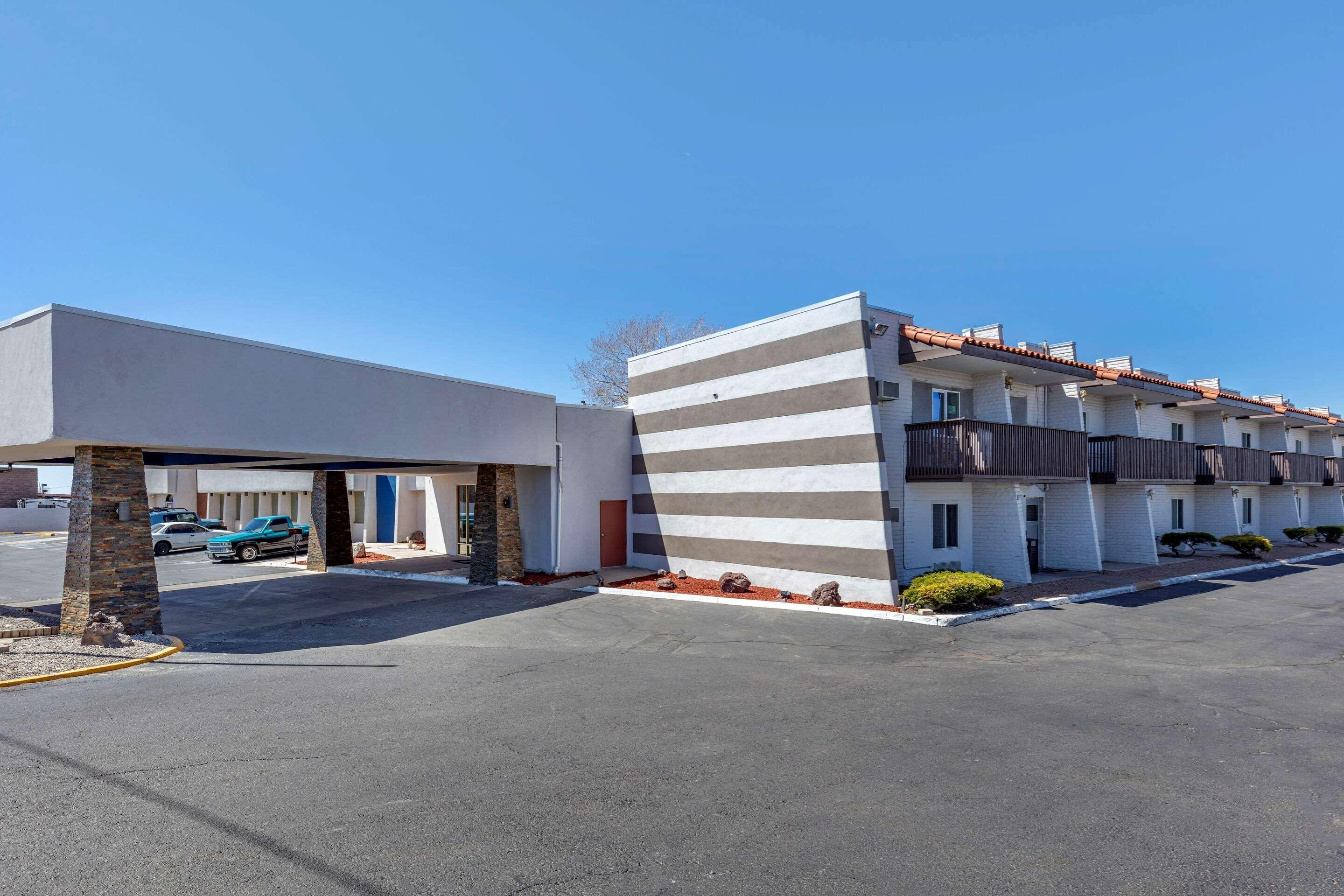 Hotel Inn Santa Fe Ngoại thất bức ảnh